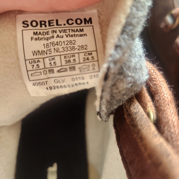 Nwot Sorel Boots - Picture 7 of 7